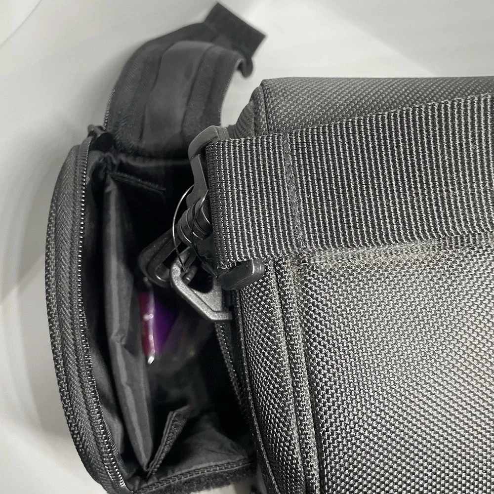 Kodak Camera Bag Dual‎ Pockets Great Condition